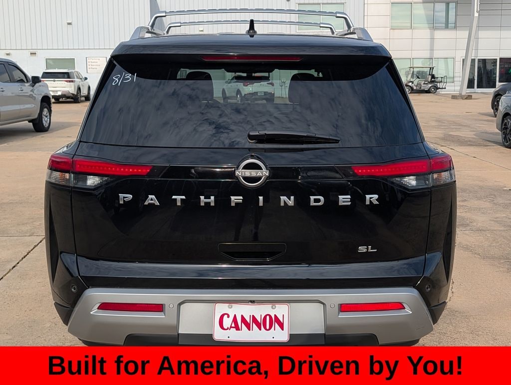 Used 2023 Nissan Pathfinder SL SUV