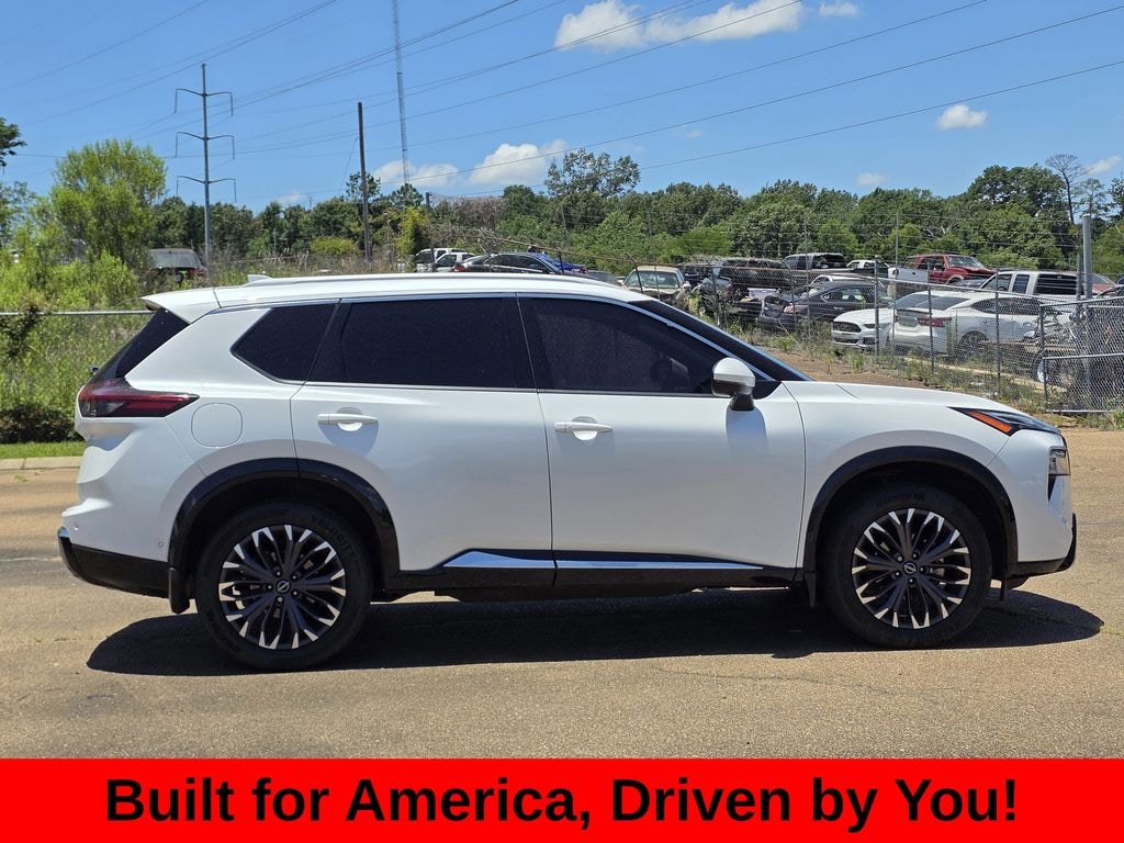 Used 2024 Nissan Rogue Platinum SUV