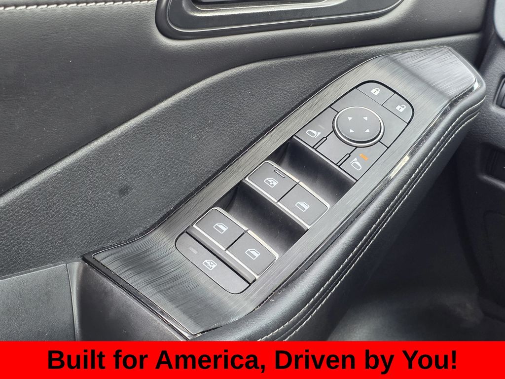 2024 Nissan Rogue SL - Photo 15