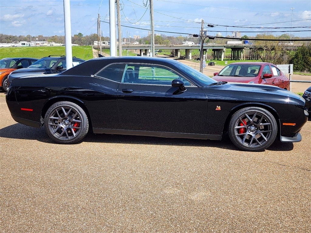 Used 2019 Dodge Challenger R/T with VIN 2C3CDZFJ4KH587618 for sale in Jackson, MS