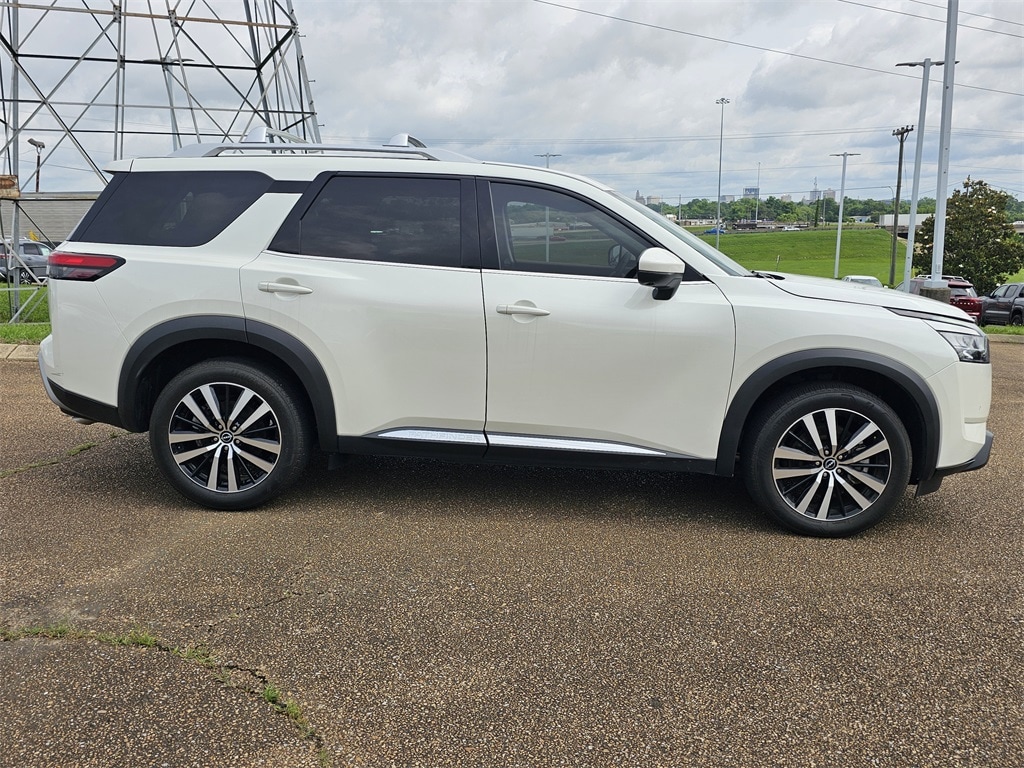 Used 2023 Nissan Pathfinder Platinum with VIN 5N1DR3DG7PC258164 for sale in Jackson, MS