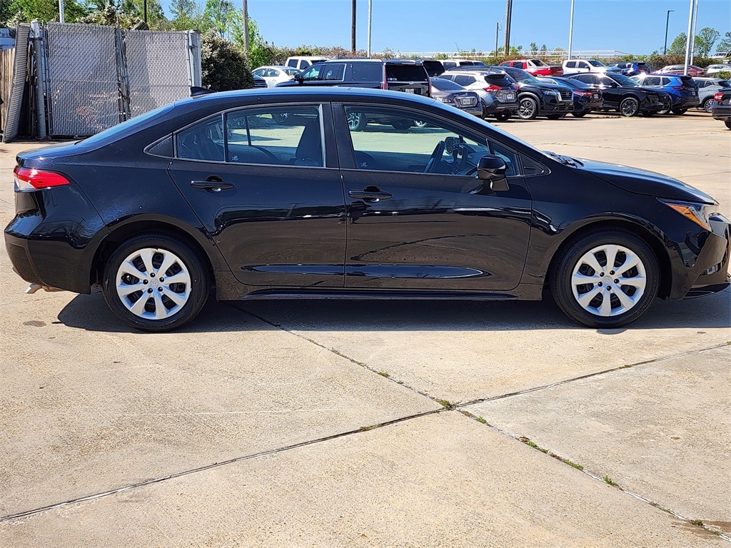 Used 2023 Toyota Corolla LE with VIN 5YFB4MDE9PP028356 for sale in Jackson, MS