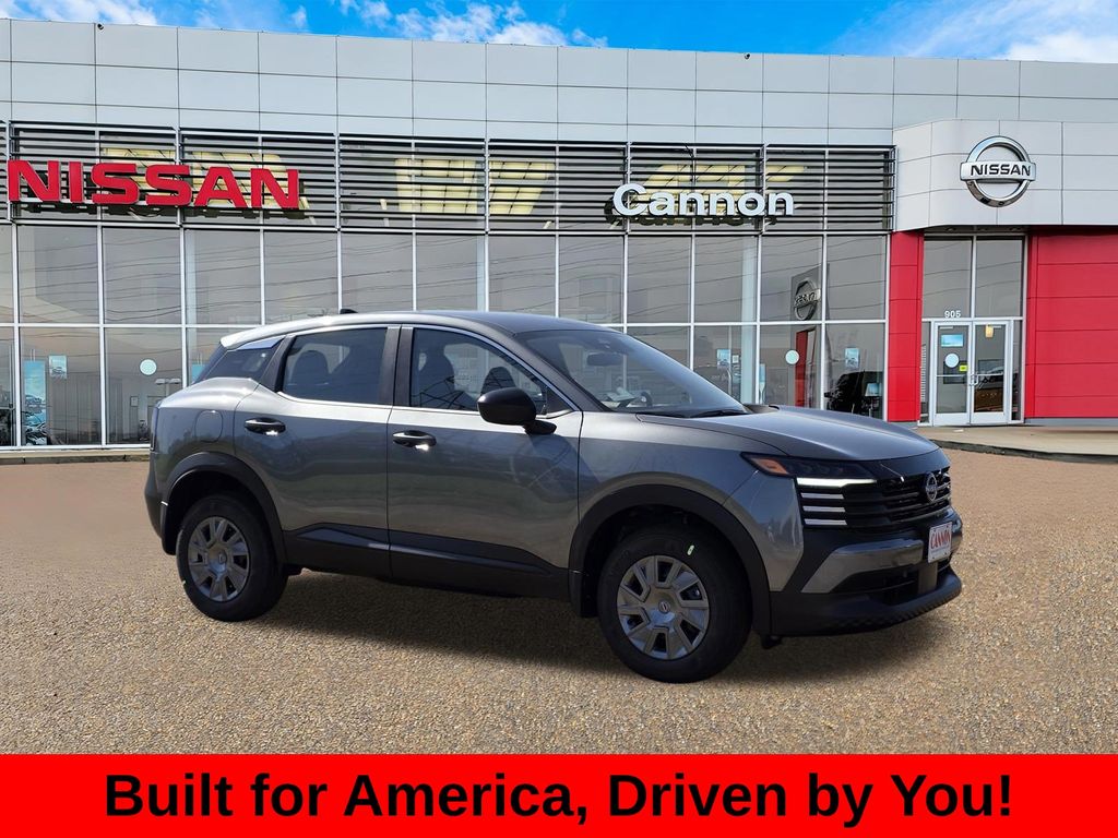 2026 Nissan Kicks 2.0 S's photo