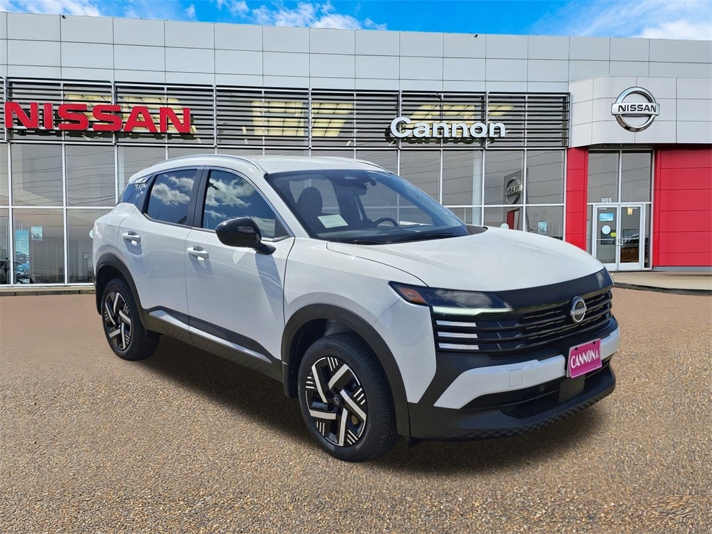 2026 Nissan KICKS SV's photo