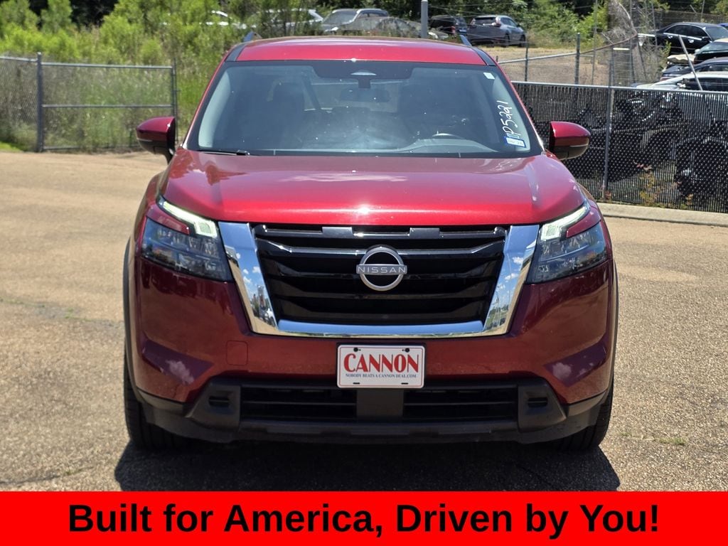 Used 2024 Nissan Pathfinder SV SUV