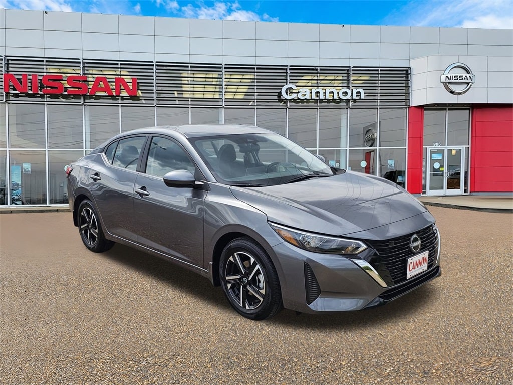 2025 Nissan Sentra SV's photo