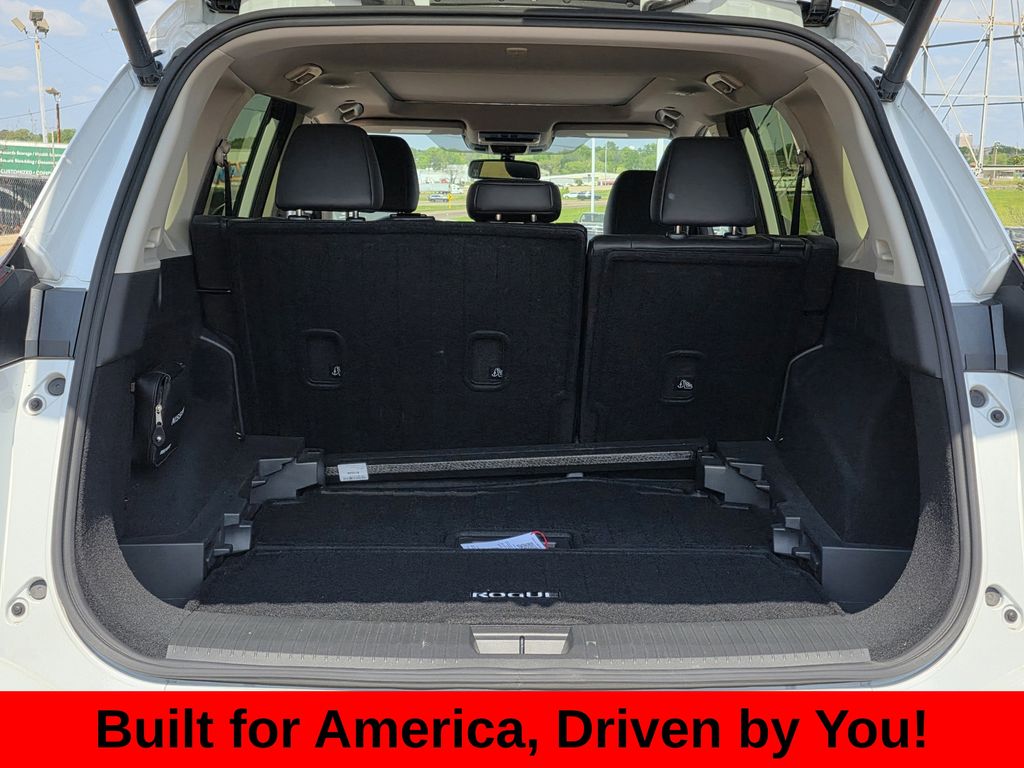 2024 Nissan Rogue SL - Photo 30
