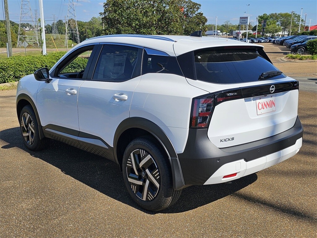 New 2026 Nissan Kicks SV SUV