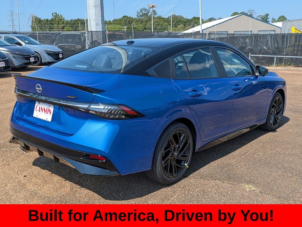 New 2027 Nissan Sentra SR Sedan