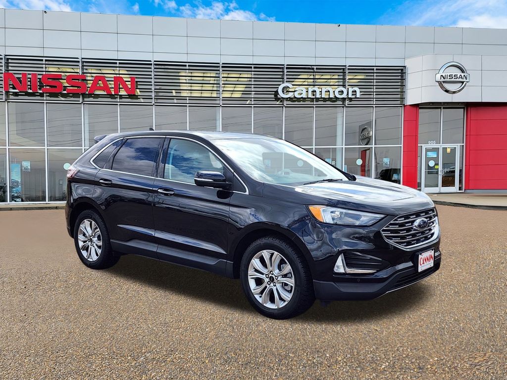 2023 Ford Edge Titanium