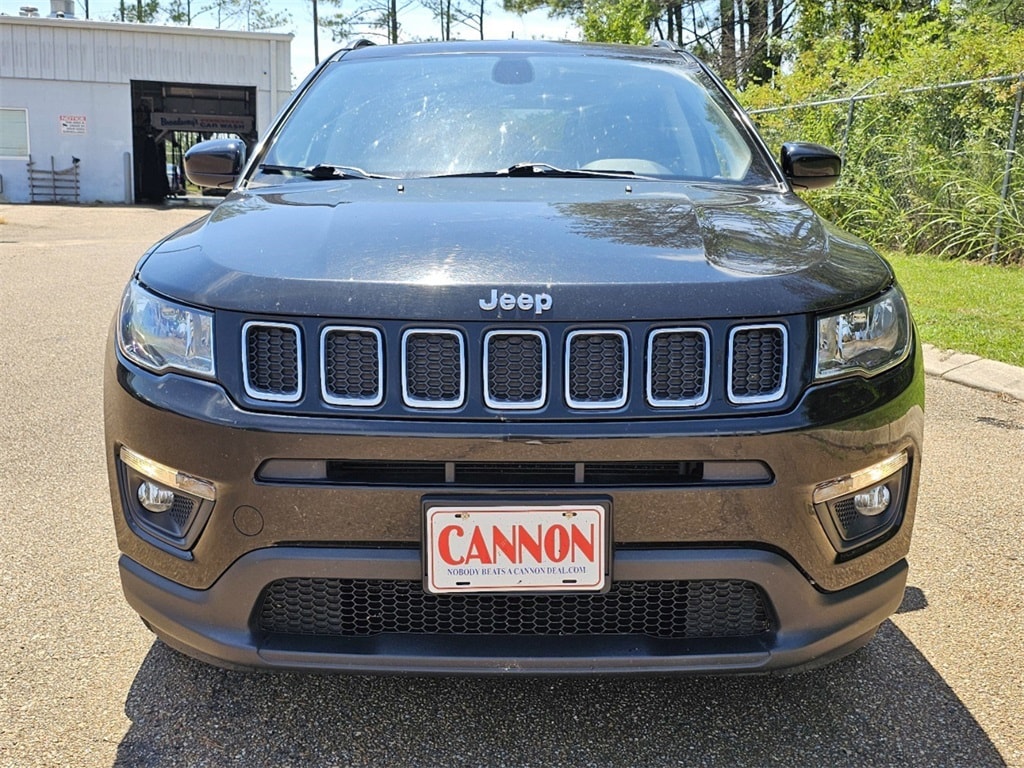 Used 2021 Jeep Compass Latitude with VIN 3C4NJCBBXMT592518 for sale in Jackson, MS