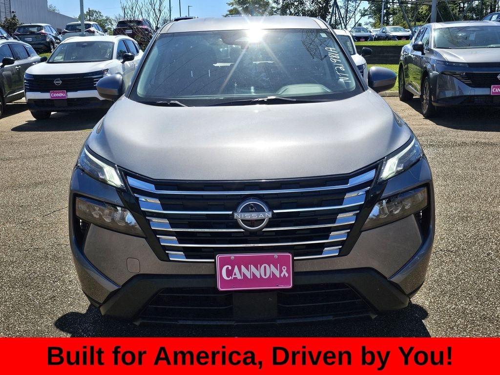 Used 2024 Nissan Rogue SV SUV