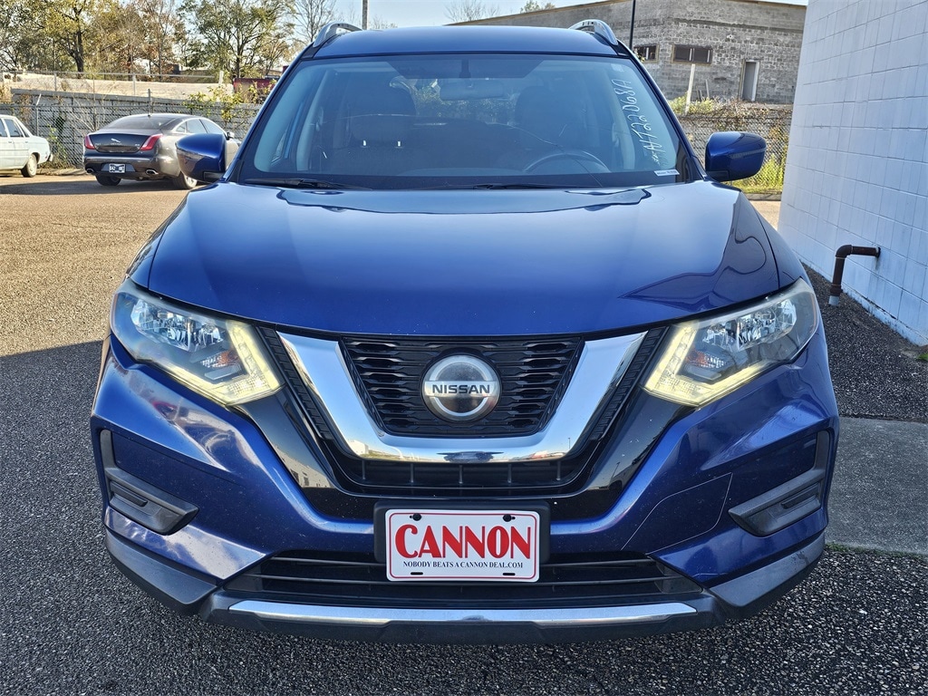 Used 2018 Nissan Rogue SV SUV