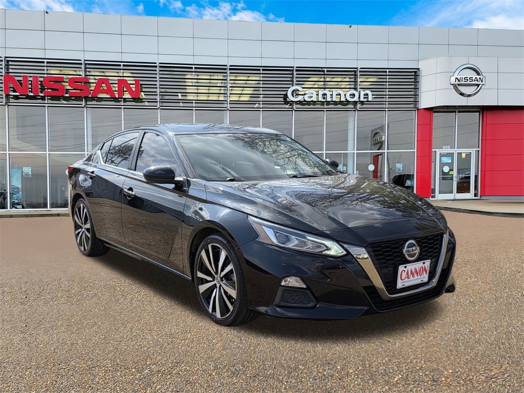 2020 Nissan Altima SR