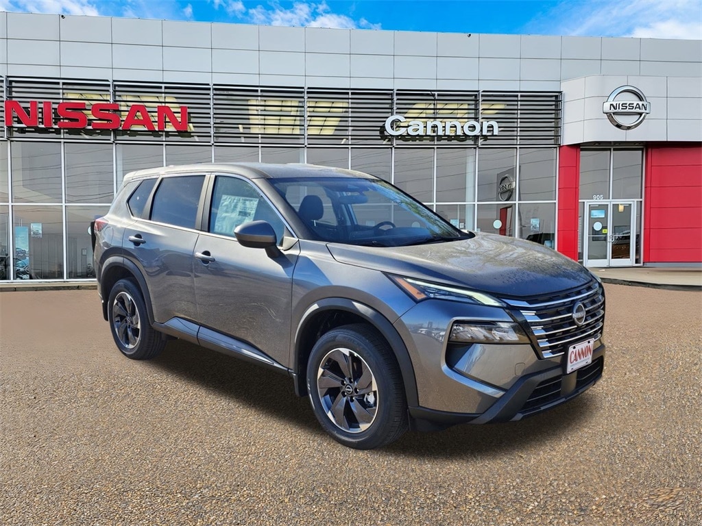 2026 Nissan Rogue SV's photo