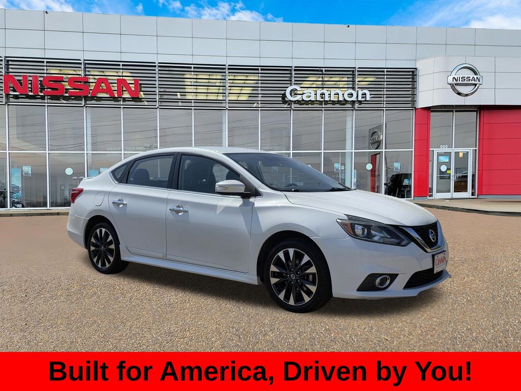 2019 Nissan Sentra SR CVT's photo