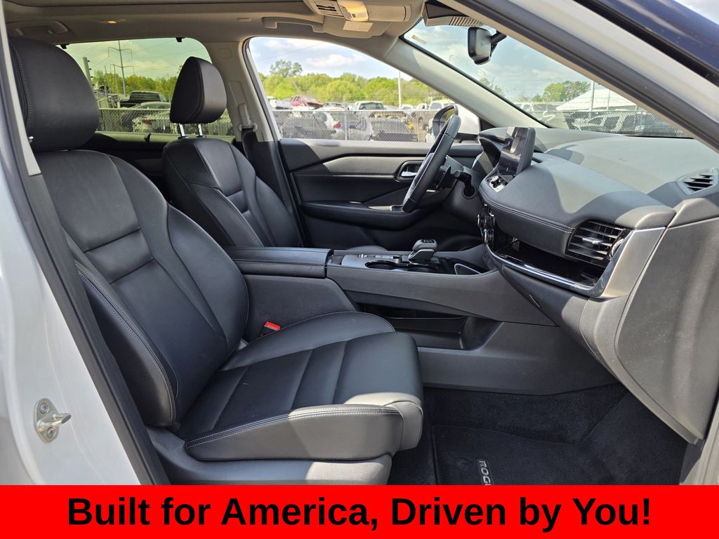 2024 Nissan Rogue SL - Photo 28