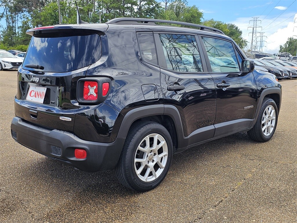 2020 Jeep Renegade Latitude photo 4