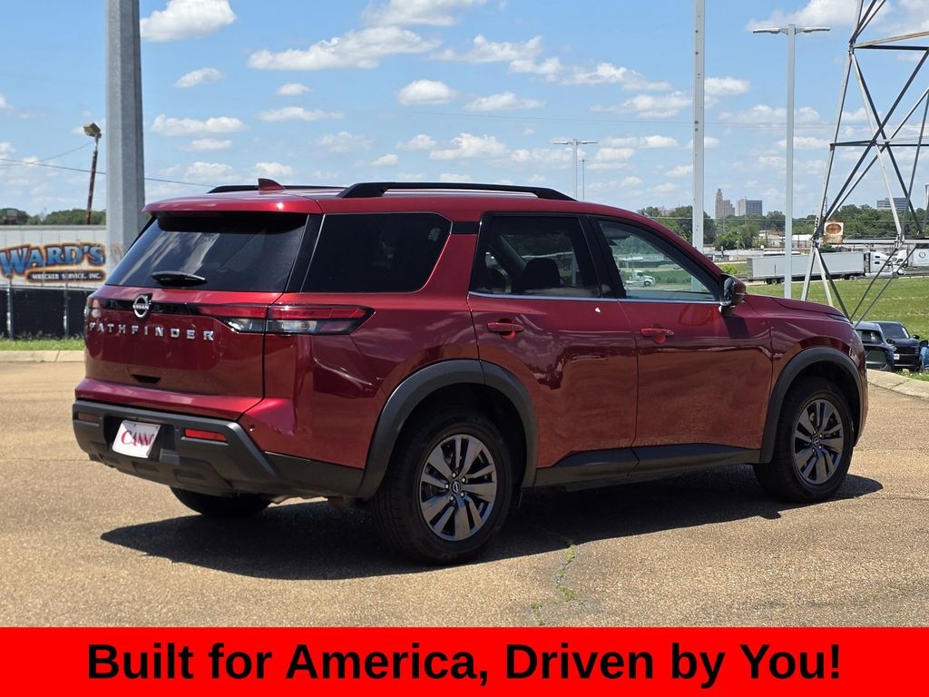 Used 2024 Nissan Pathfinder SV SUV