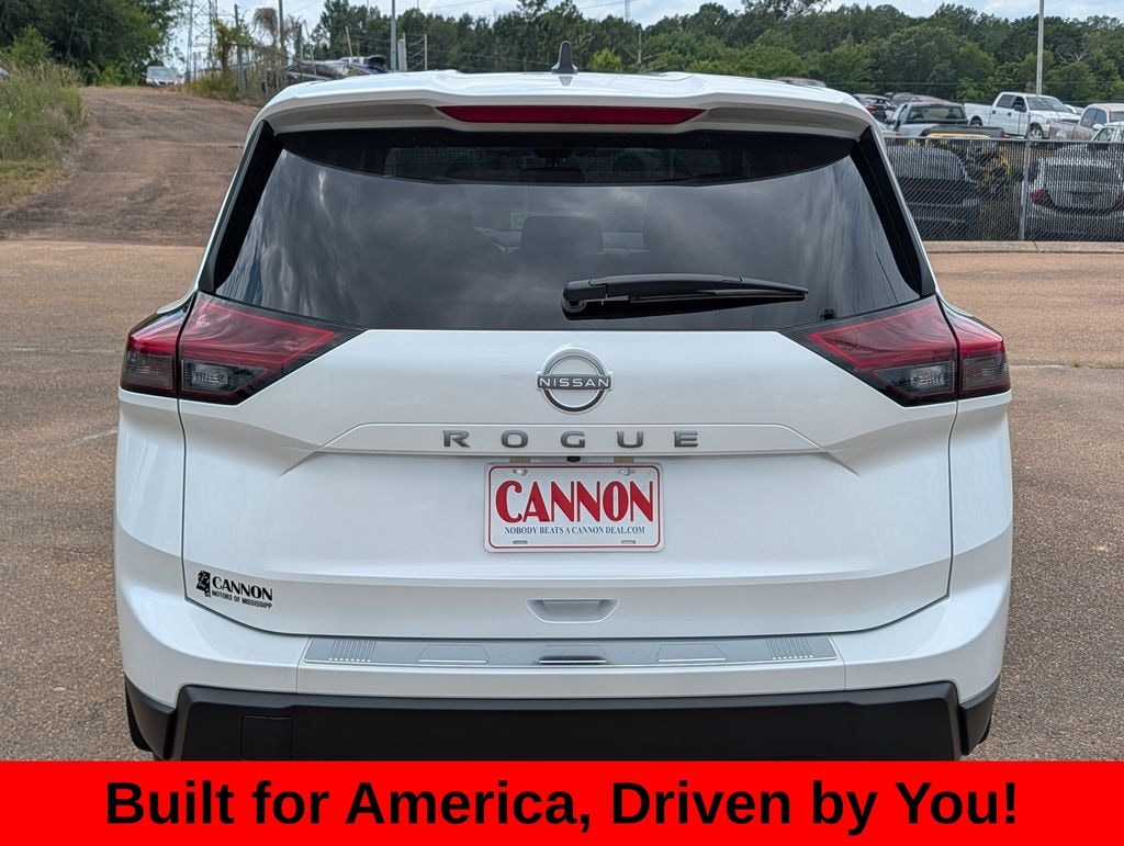 New 2026 Nissan Rogue SV SUV