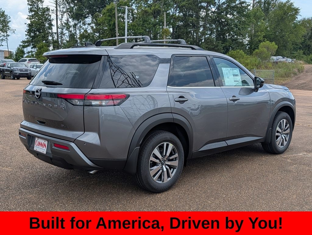 New 2026 Nissan Pathfinder SL SUV