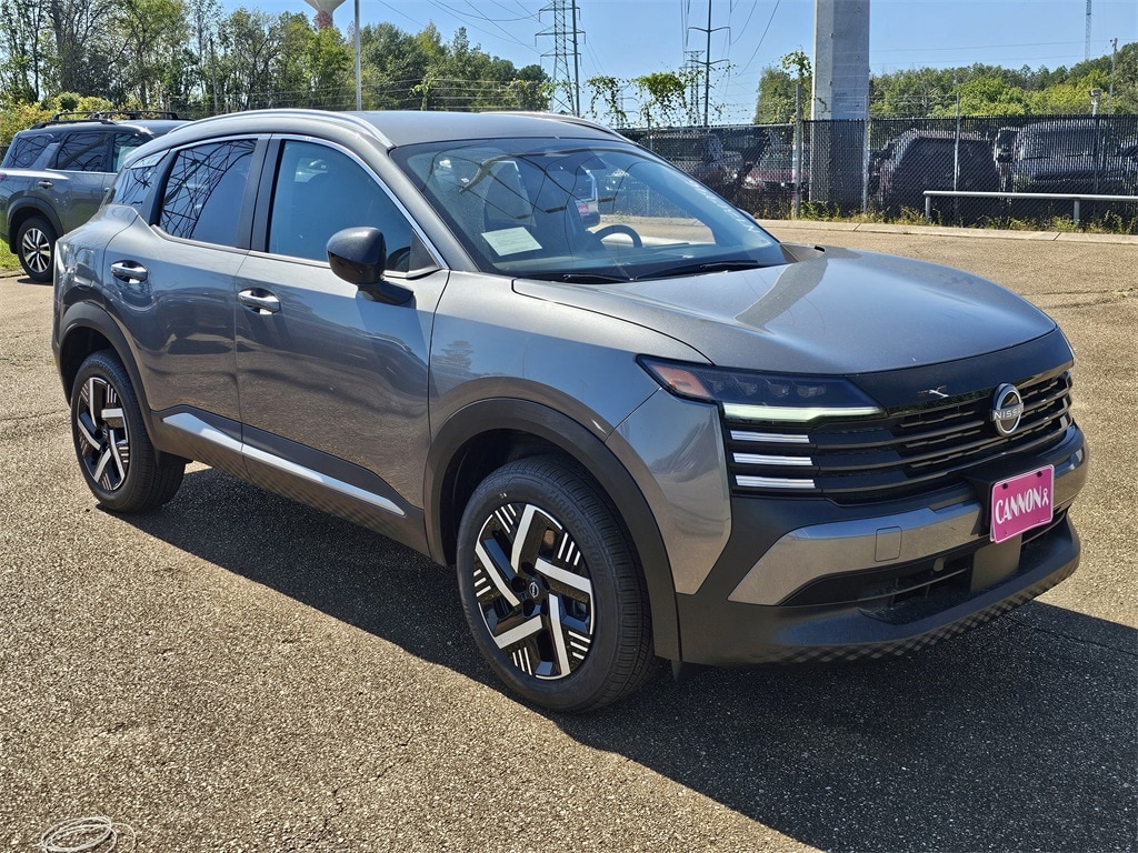 2026 Nissan KICKS SV's photo