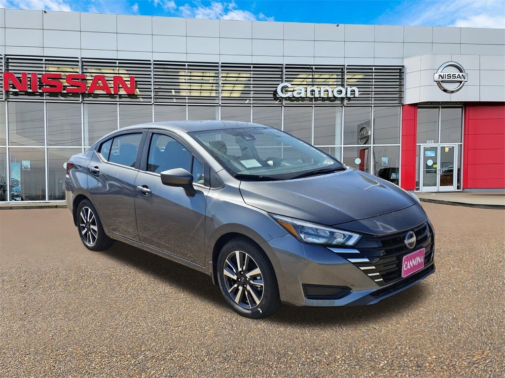 New 2025 Nissan Versa 1.6 SV Sedan