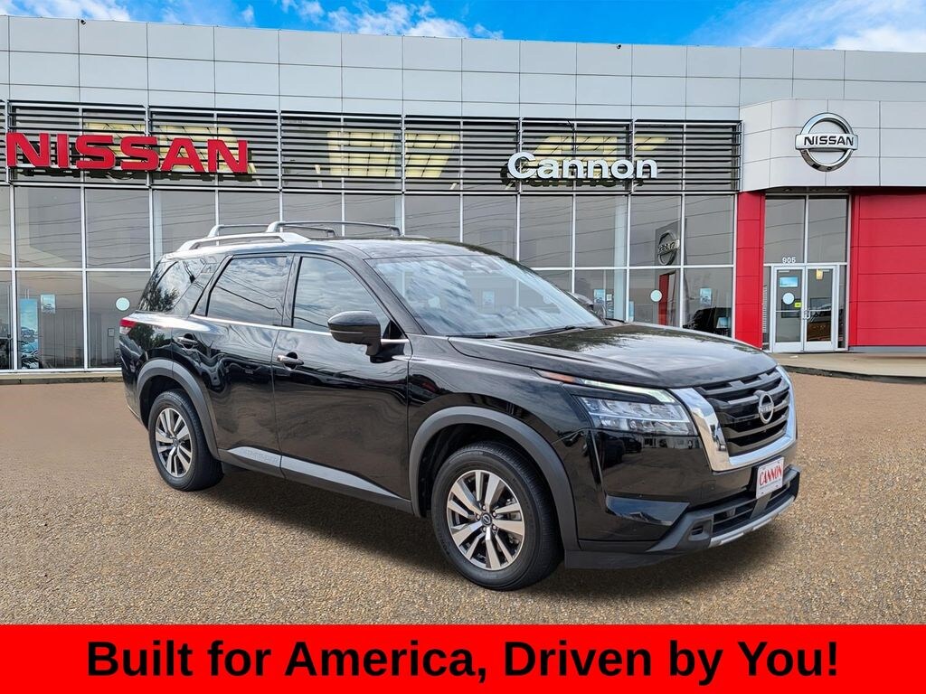 Used 2023 Nissan Pathfinder SL SUV