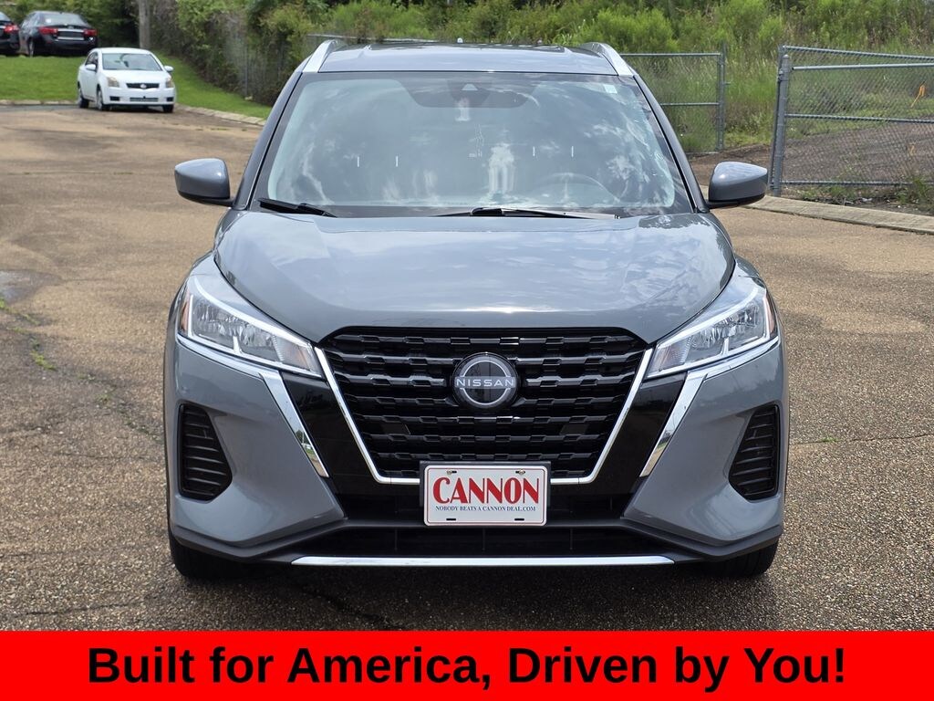 Used 2024 Nissan Kicks SV SUV