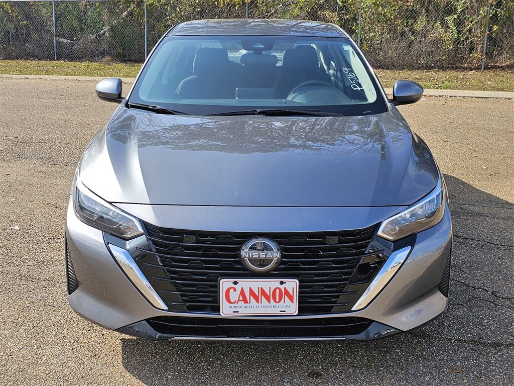 2024 Nissan Sentra SV photo 2