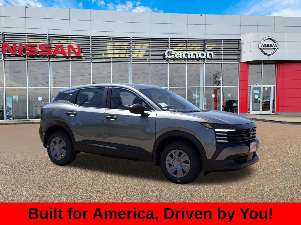 2026 Nissan Kicks 2.0 S's photo