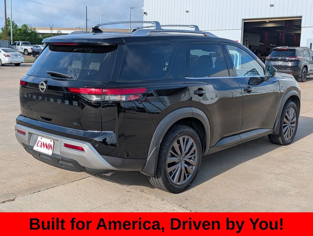 Used 2023 Nissan Pathfinder SL SUV