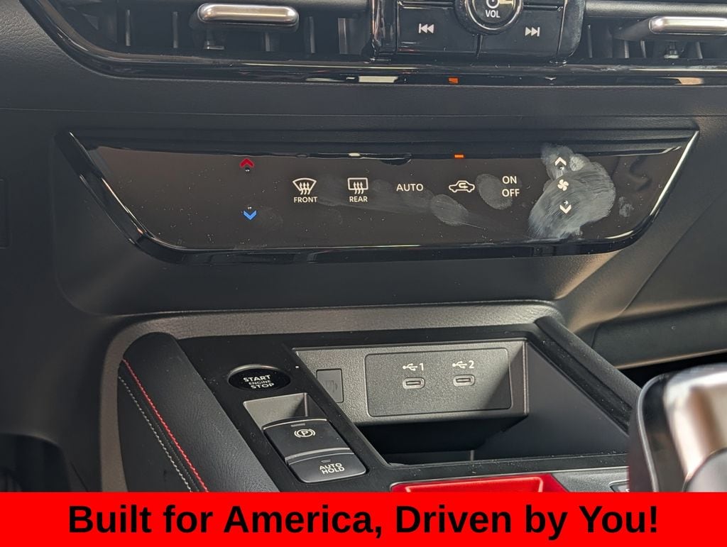 2026 Nissan KICKS SR - Photo 16