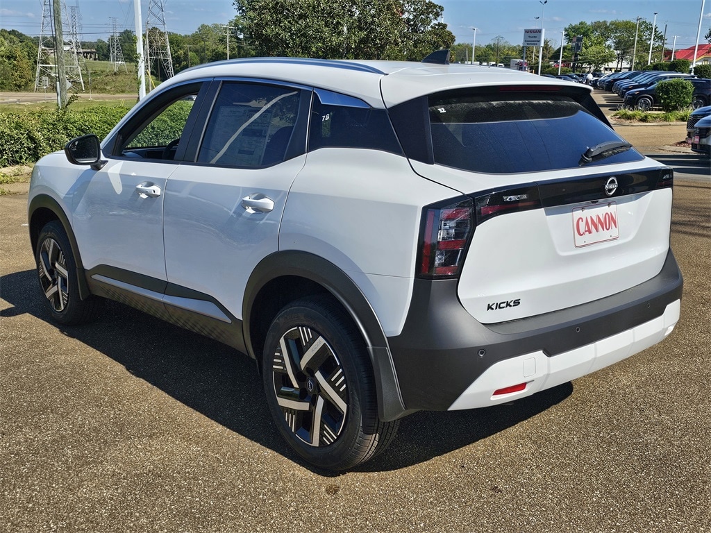 New 2026 Nissan Kicks SV SUV