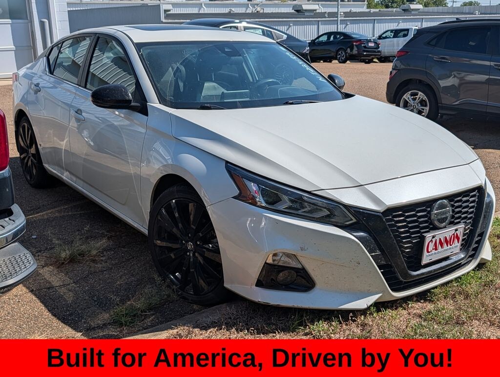 Used 2022 Nissan Altima 2.5 SR Sedan