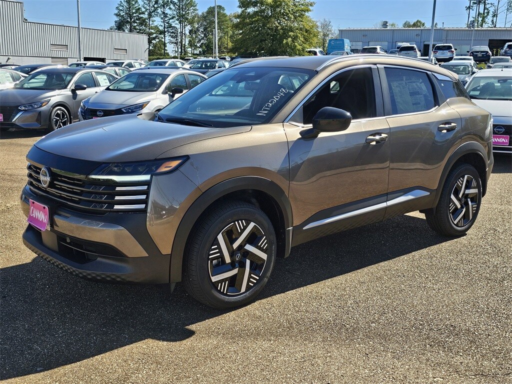 2026 Nissan Kicks SV photo 2