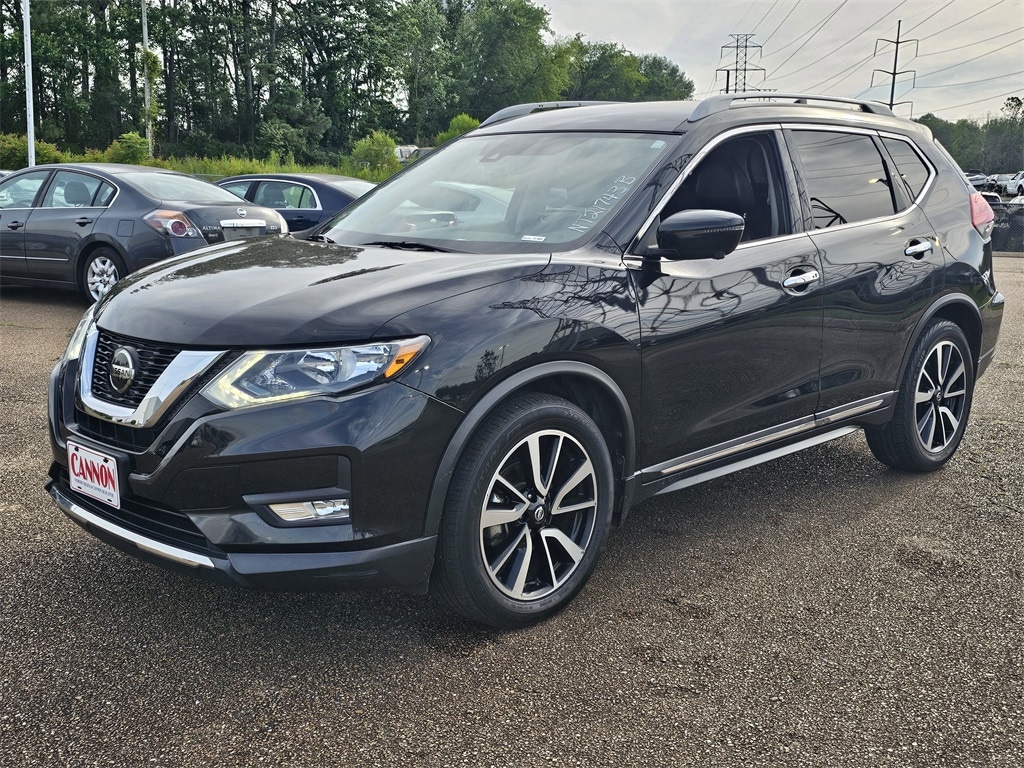 Used 2019 Nissan Rogue SL with VIN 5N1AT2MT7KC747846 for sale in Jackson, MS