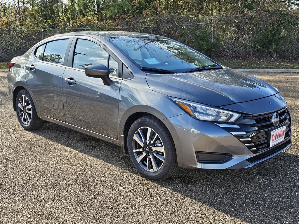 2025 Nissan Versa Sedan SV's photo