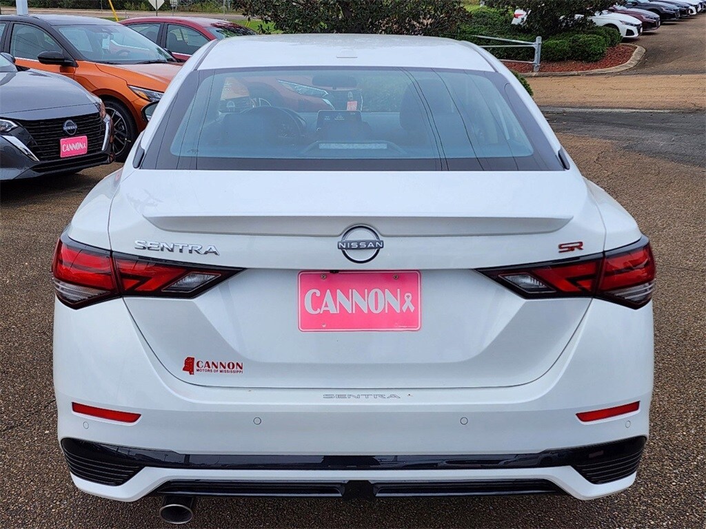 2025 Nissan Sentra SR photo 4