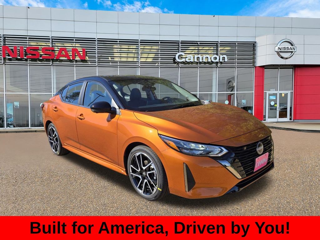 2025 Nissan Sentra SR CVT's photo