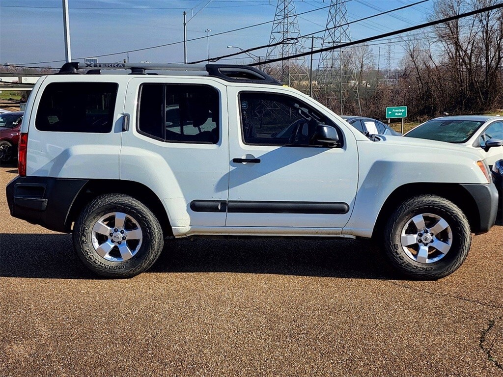 Used 2013 Nissan Xterra S with VIN 5N1AN0NU7DN813406 for sale in Jackson, MS