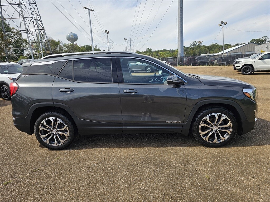 2021 Gmc Terrain SLT photo 3