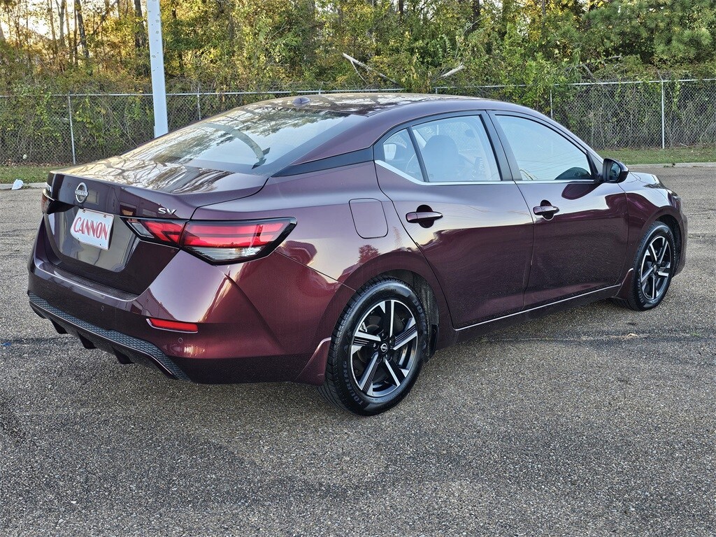 2024 Nissan Sentra SV photo 4