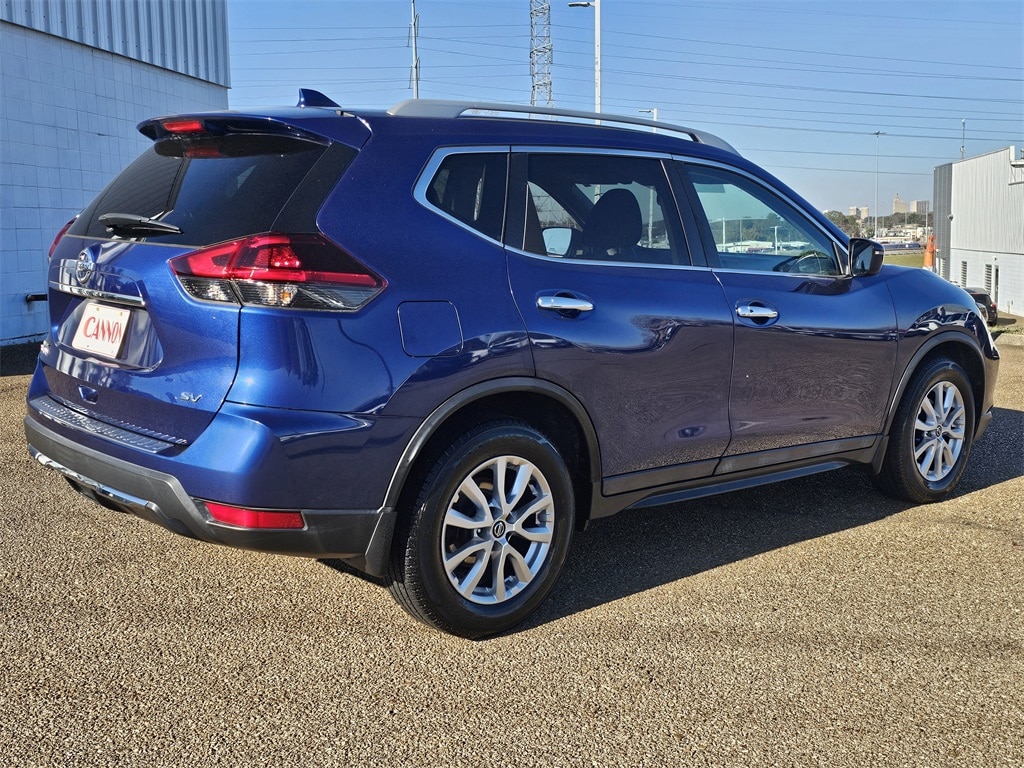 Used 2018 Nissan Rogue SV SUV