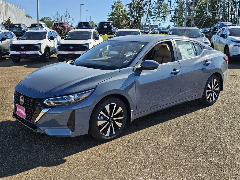 2025 Nissan Sentra SV photo 3