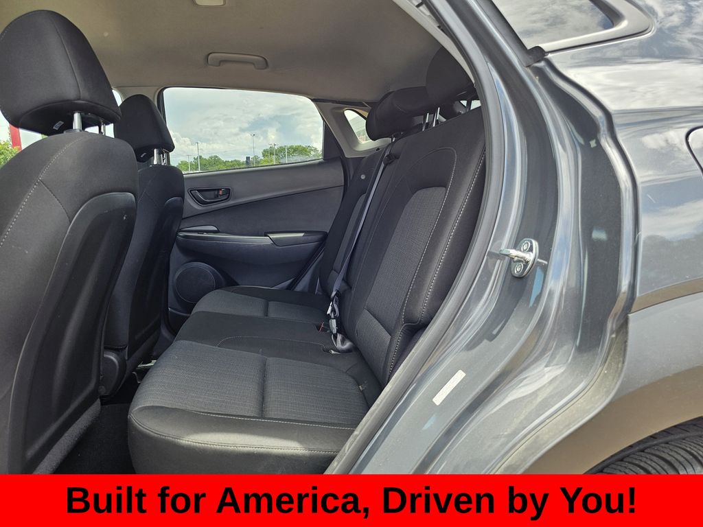 2023 Hyundai Kona SEL - Photo 16