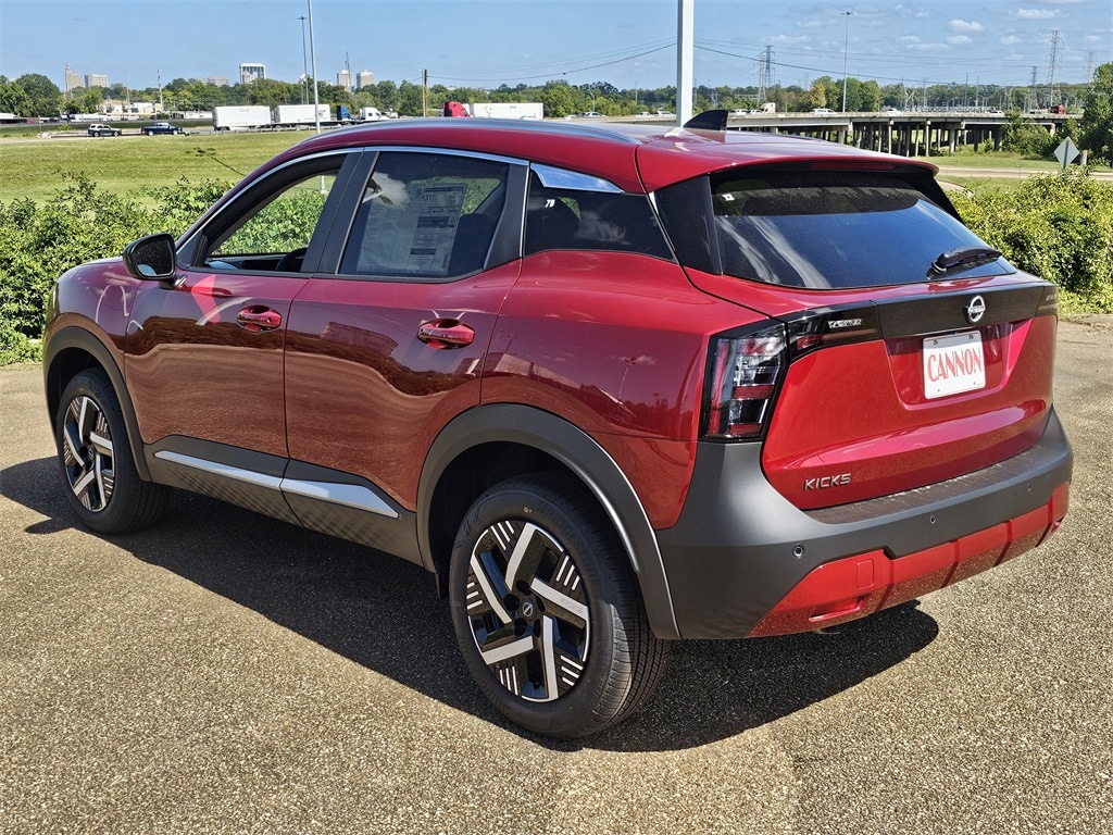 New 2026 Nissan Kicks SV SUV