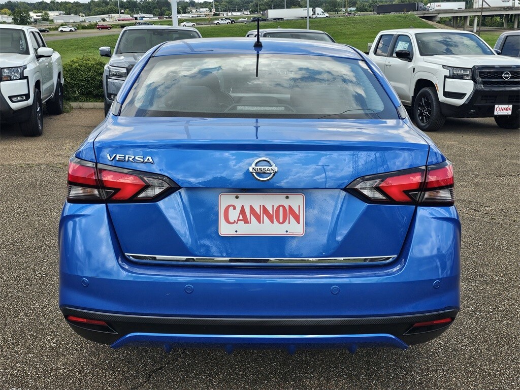 2020 Nissan Versa 1.6 S photo 4