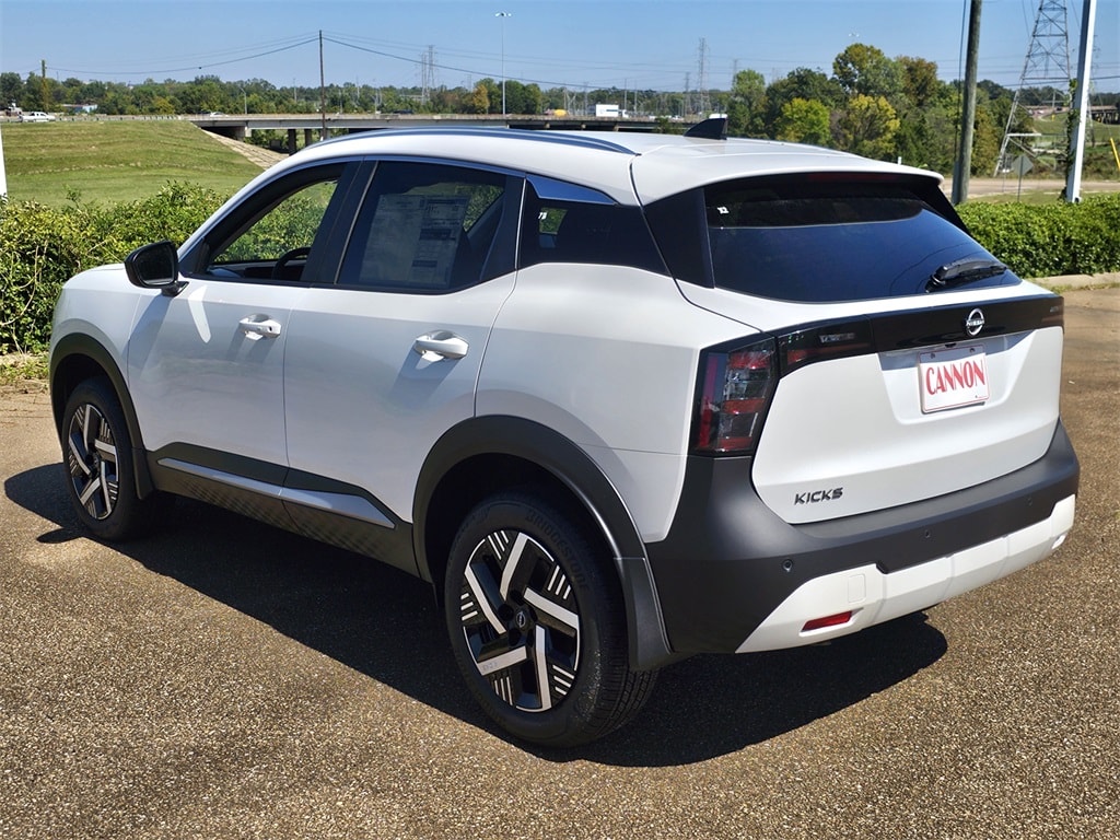 New 2026 Nissan Kicks SV SUV