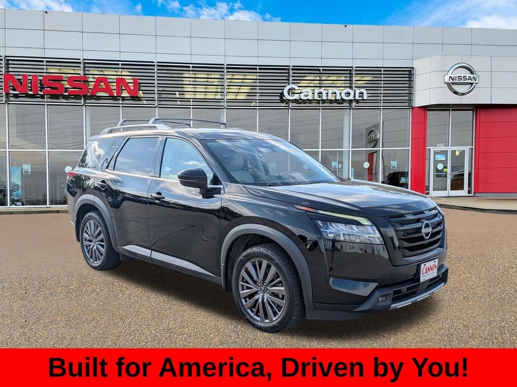 Used 2023 Nissan Pathfinder SL SUV